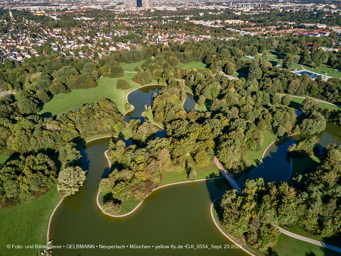 23.09.2022 - der Ostpark mir Biergarten und See in Neuperlach